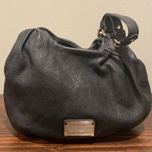Marc by Marc Jacobs size medium leather bag